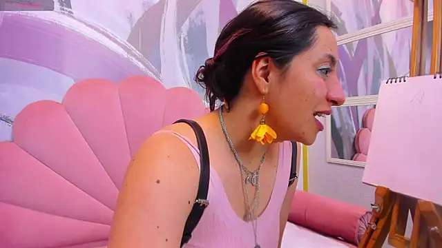 Rozario_Pinceles's cam snapshot