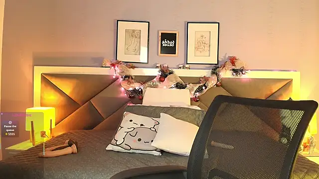 lisa_casper's cam snapshot