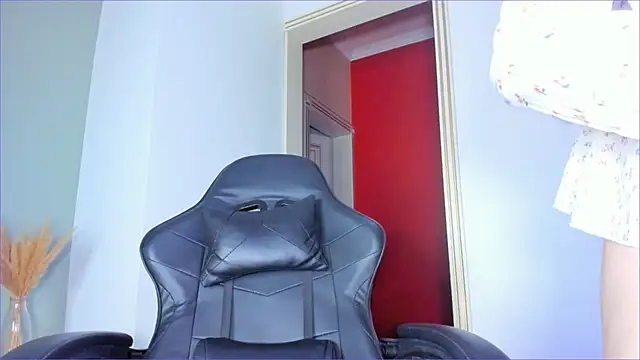 taeni_lara's cam snapshot