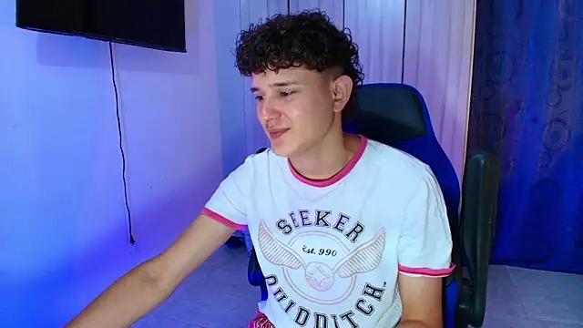 Nathan_Bluee live sex cam