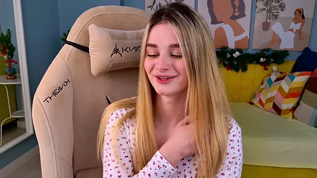 SweetyLicky's cam snapshot