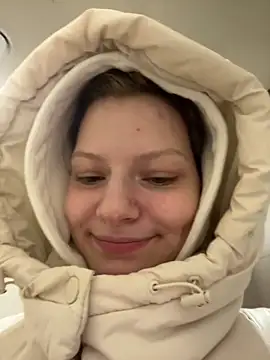 MaryHiggins's cam snapshot