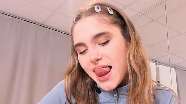 RozanneJordan's cam snapshot