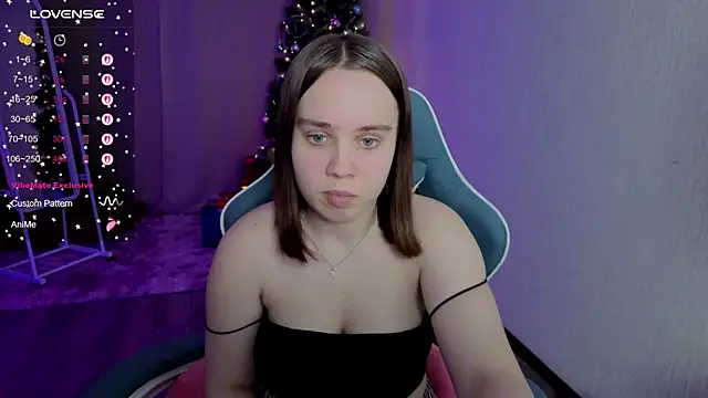 lunalyna's cam snapshot