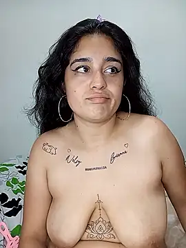 Solecitos_111 live sex cam