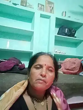 Guddinai4125's cam snapshot