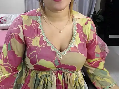 Ridiha_Pari live sex cam