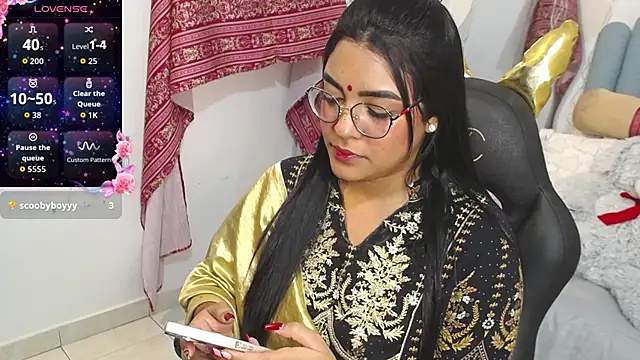 lakshmiraniii live sex cam