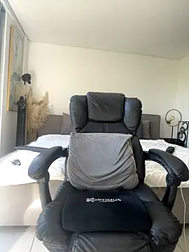 DimitriSullivan_'s cam snapshot