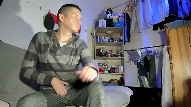 viraglaci18@xh live sex cam