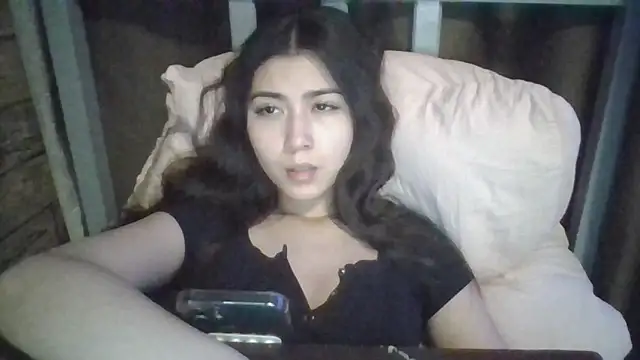 Virginia_Hicks's cam snapshot