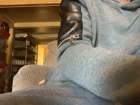 marriedman2112's cam snapshot