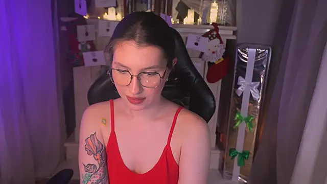 hi_evie's cam snapshot