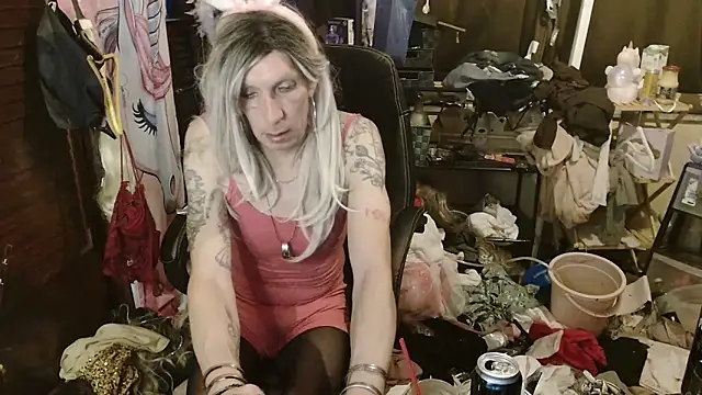 Ombeline1 live sex cam