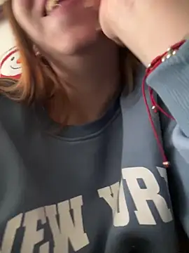 Cloew_Marz live sex cam