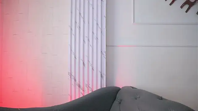 charlotterusso's cam snapshot