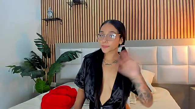 Roseaurora's cam snapshot