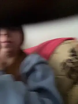 Cloew_Marz live sex cam