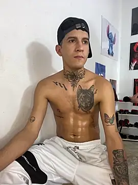 dilan_abraham12's cam snapshot