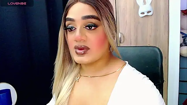 Amber_bigdick22 live sex cam