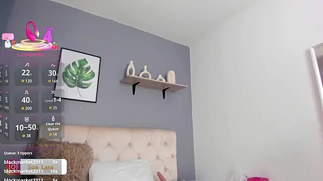 Soe_Lara live sex cam