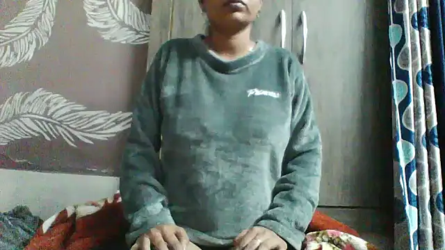 shalini_fire live sex cam