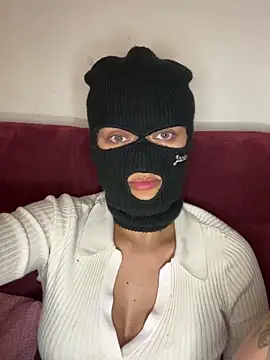 Nikki_Hoee's cam snapshot