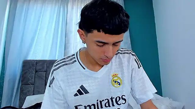 Anthony_carter's cam snapshot