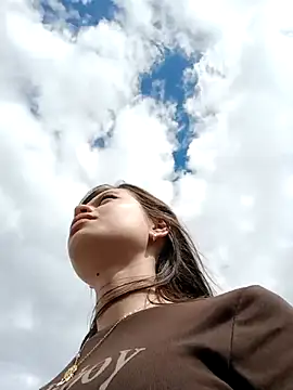 _Isabella-7's cam snapshot