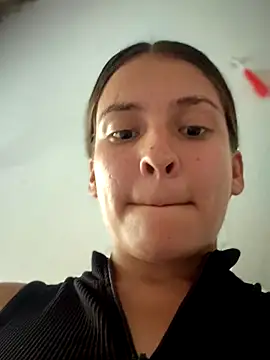 Talia_Bonet live sex cam