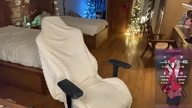 JayJaylov live sex cam