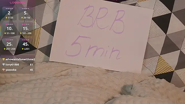 Moonliora live sex cam