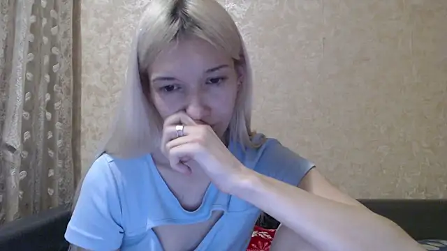 Alisa_Bergg's cam snapshot