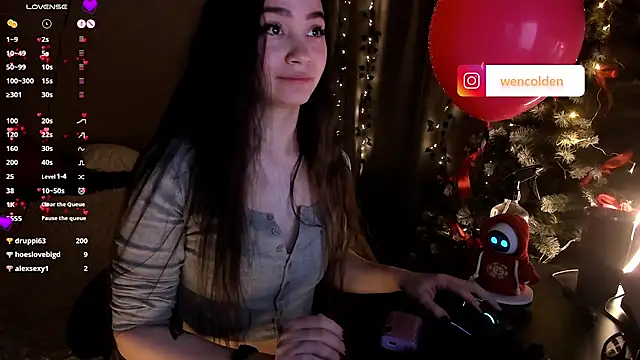 MoanaQliphoth's cam snapshot