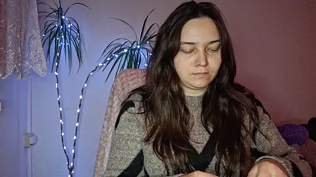 Cyndee_Winter's cam snapshot