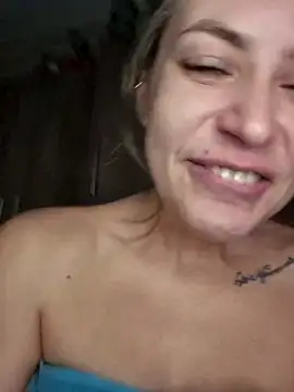 Keli_Jessi's cam snapshot