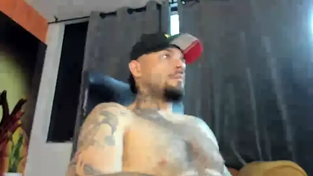 lucky_smith1 live sex cam