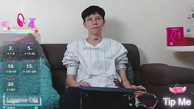 LiamBrown09 live sex cam