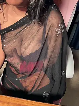 Lucky_Flora's cam snapshot