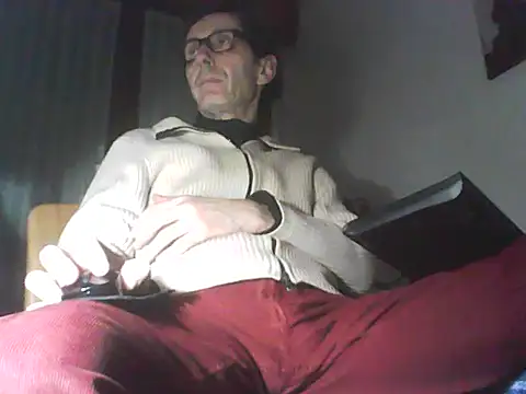 Moro_ra live sex cam