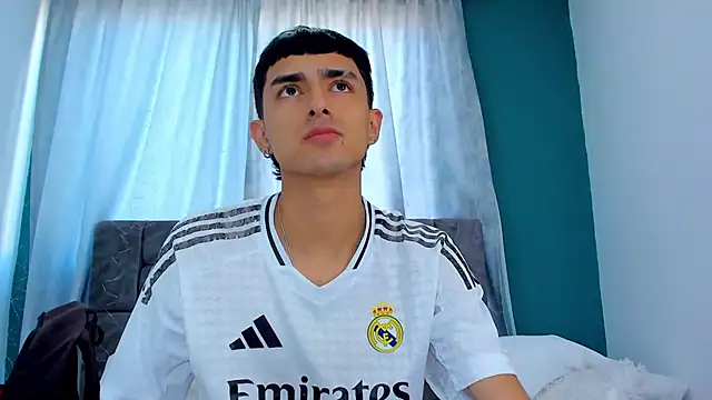 Anthony_carter's cam snapshot