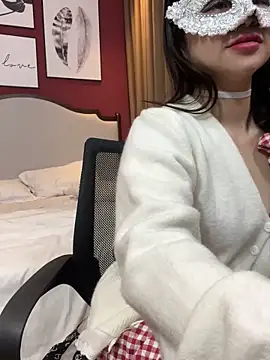 Queen-of-Love's cam snapshot