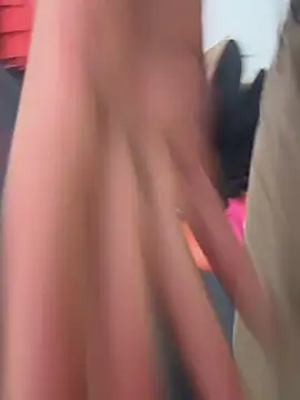 2addictivelyhorny's cam snapshot