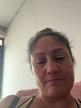 gabiTetas's cam snapshot