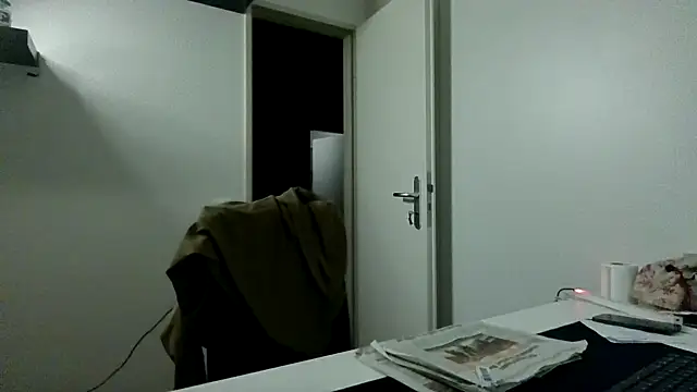 alpha-hunk's cam snapshot