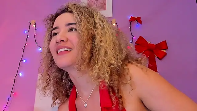 Charlotte11-11's cam snapshot