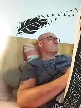 bogland33's cam snapshot