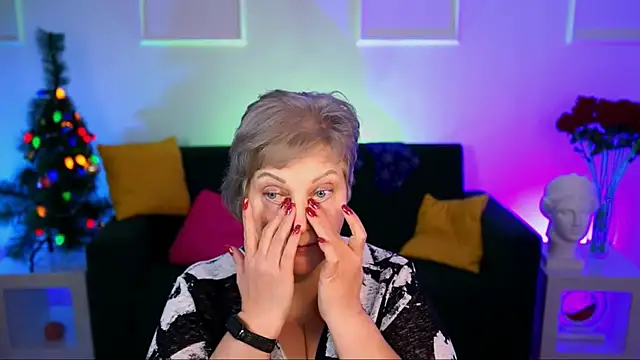 MaryMogan's cam snapshot