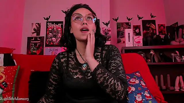 lilith-deveraux's cam snapshot