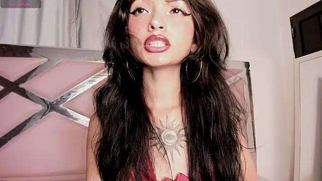 MaddieStark's cam snapshot